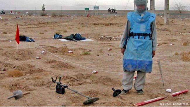 تا هشت سال آینده افغانستان از وجود ماین ها پاک سازی خواهد شد
